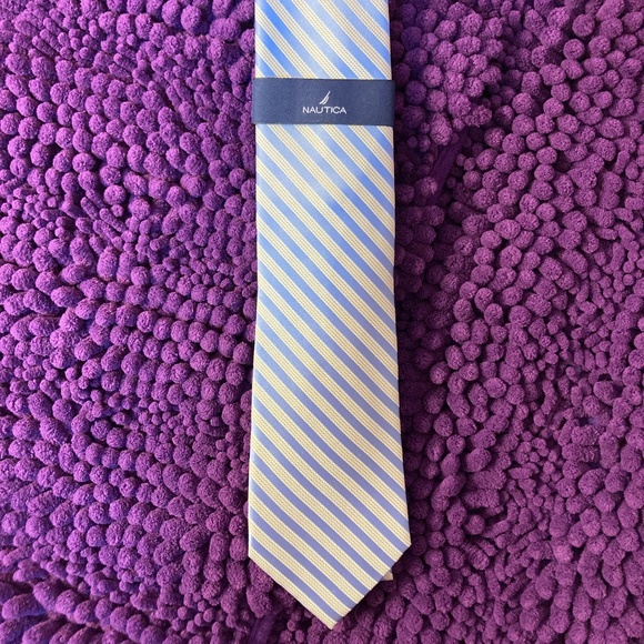NAUTICA TIE -100% SILK  (NWT)⚓️⚓️⚓️ - Picture 4 of 5